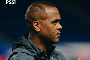 率隊無緣世界杯！官方：49歲印尼主帥克魯伊維特下課 執(zhí)教僅9個月