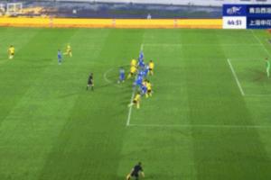 真沒越位?。埑蕳澅┡颍壕钊我馇蚺浜?，邊裁第一時間舉旗