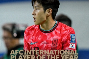 官方：李剛仁當選亞足聯年度亞洲最佳海外球員