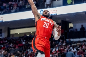 攻防一體！奧科吉半節(jié)比賽4中3得10分1板1斷2帽