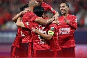 成都蓉城3-1戰(zhàn)勝梅州客家，暫列中超積分榜第二名！