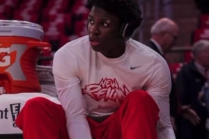 官方：奇才裁掉兩名后衛(wèi) 分別是凱達(dá)里-里奇蒙德和阿隆德斯