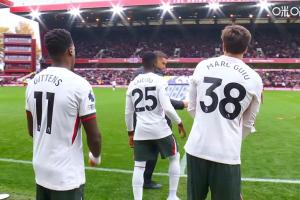 切爾西半場換3人！凱塞多 吉滕斯 吉烏換下拉維亞 加納喬 桑托斯