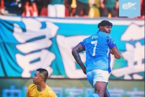 埃杜一傳一射，韋斯利破門，深圳新鵬城2:1力克北京國(guó)安