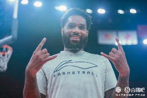 媒體人：外援鮑威爾有可能會(huì)提前到山東 和球隊(duì)合練