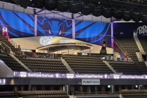 隊記：黃蜂主場光譜中心完成了1400個座位擴建 并更換了全部座椅