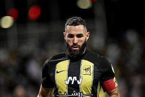 命中率不到3成！本澤馬登陸沙特以來7次主罰點球，只打進2球