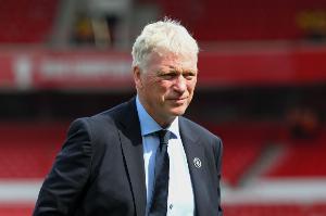 不敵曼城！莫耶斯：我對大部分時間的表現(xiàn)滿意，但錯過很多機會