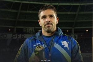 打進(jìn)制勝球弒舊主！吉奧瓦尼-西蒙尼當(dāng)選全場(chǎng)最佳球員