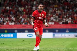 足球報(bào)：海港中超領(lǐng)先優(yōu)勢(shì)依然只有2分，21日亞冠將進(jìn)行輪換