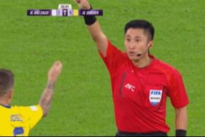 ??前皇馬球員何塞盧不斷抗議，馬寧解釋無(wú)果怒吼“get out”！