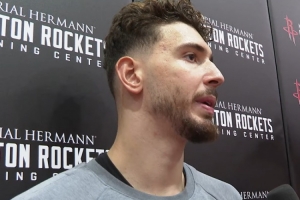 申京談“五大”首發(fā)：我們訓練中發(fā)現(xiàn)這陣容效果很好 就繼續(xù)沿用