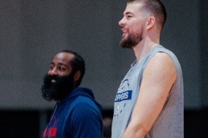 全員面帶笑容！快船官方曬訓練照：心情不錯因為賽季要開始了??