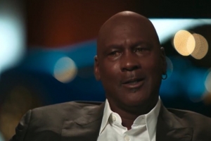 喬丹：幾年沒打球了 有次去別人家投罰球 是我近幾年最緊張的時(shí)刻