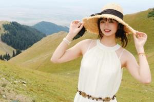 楊瀚森女友勇敢回?fù)艉谧樱翰婚_黃腔會(huì)死？別拿老古董思想出來(lái)丟人