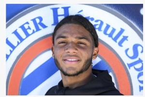 隊報：蒙彼利埃15歲中鋒默格南升入U19梯隊，阿森納巴薩密切關(guān)注