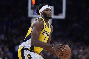 官方：步行者執(zhí)行賈雷斯-沃克和本-謝潑德26-27賽季的球隊選項