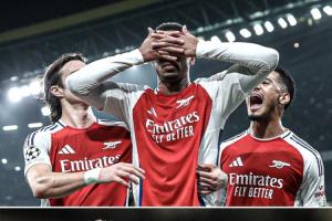 去年貼臉開大，今年一起慶祝！