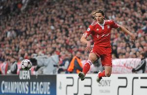 范比滕：這支拜仁的陣容當屬世界前三，又一個德甲冠軍幾乎穩(wěn)了