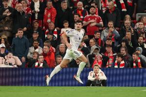 英媒：曼聯(lián)已與馬奎爾就續(xù)約一年展開非正式談判，但他須接受降薪