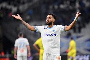 奧巴梅楊不滿裁判：埃默森吃牌莫名其妙，我們甚至沒法和裁判溝通