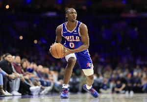 火力兇猛！馬克西24中13砍全場(chǎng)最高40分外加6助 三分9中7