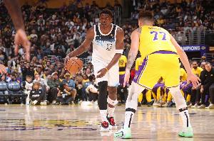 28隊(duì)打完賽季揭幕戰(zhàn)！東契奇、馬克西、文班和華子已經(jīng)砍下4個40+