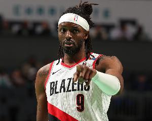 空砍29分！格蘭特：我不會因?yàn)樘嫜a(bǔ)出場就變成一個更差的球員