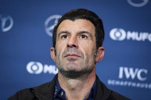 菲戈：預(yù)測皇馬3-1戰(zhàn)勝巴薩 沒想到齊達(dá)內(nèi)走上教練道路