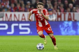 德天空介紹拜仁小將卡爾：經(jīng)紀(jì)人巴拉克偶像厄德高，目前還在上學(xué)