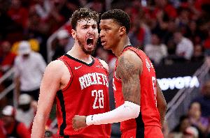 小賈巴里談揭幕戰(zhàn)輸球：最重要是我們?nèi)绾螠贤?大家都沒反應(yīng)過度