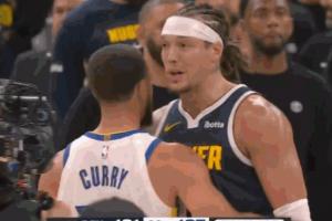 后羿VS呂布！庫里和戈登二人賽后擁抱致意簡單嘮兩句