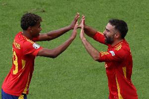 ??世體：亞馬爾言論引發(fā)皇馬隊內(nèi)強烈不滿！卡瓦哈爾準(zhǔn)備約談他