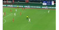 梅州2球落后！內(nèi)內(nèi)禁區(qū)外轟出一腳貼地?cái)?，玉?-0領(lǐng)先梅州
