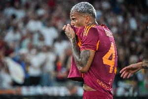 韋斯利：羅馬必須在比賽取得好的開局，我踢左路或右路由主帥決定