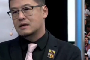 楊毅：根據(jù)季前賽判斷瀚森應(yīng)該上場(chǎng)10分鐘 沒(méi)想到開(kāi)拓者改變輪換