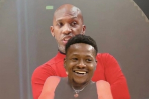 雙雙被捕！樂(lè)福曬比盧普斯和羅齊爾P圖合照 原型為高管出軌被拍