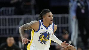 科爾談新秀理查德：他對比賽有很好的直覺 攻防兩端都能制造影響