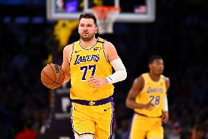 八村塁：我們面對的是西決級別的森林狼 但東契奇輕松打出統(tǒng)治力