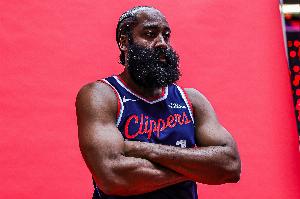 哈登談上半場(chǎng)連續(xù)進(jìn)：我們需要這些進(jìn)球 當(dāng)時(shí)落后著 要更有侵略性