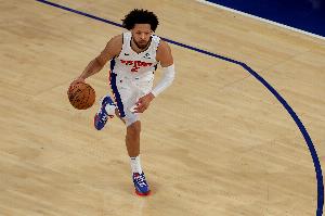 被包夾得很辛苦！康寧漢姆16投7中&三分8中3得21分7板9助 有8失誤