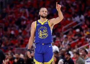 庫里：對手會利用失誤作燃料 送出輕松得分機會他們就會不斷施壓