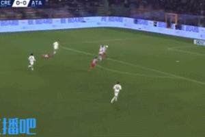 逼平亞特蘭大！38歲瓦爾迪補(bǔ)射打進(jìn)意甲生涯首球，連續(xù)空翻慶祝