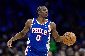 略鐵但兩罰鎖定勝局！馬克西20投7&12罰10中砍下28分6籃板9助攻