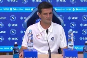 齊沃談失利：我們未保持冷靜，浪費(fèi)太多精力和那不勒斯替補(bǔ)席吵架