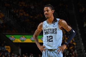 殺傷可以！莫蘭特14中5貢獻(xiàn)19分3板8助 罰球9中9