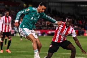 一瀉千里！5輪時利物浦積15分5分領跑，9輪后還是15分被曼聯(lián)反超