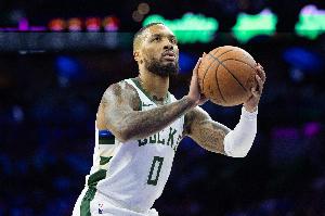 波蒂斯：大多數(shù)離隊(duì)的人都會(huì)退群 不過(guò)利拉德很獨(dú)特他還在群聊里