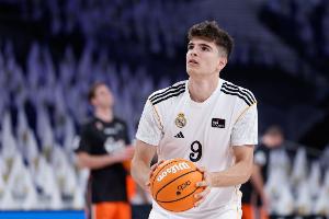 岡薩雷斯首發(fā)出場(chǎng)！19歲263天 他是綠軍隊(duì)史第二年輕首發(fā)！