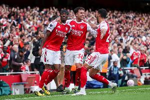 5戰(zhàn)全勝轟入10球！阿森納10月各項(xiàng)賽事零封對(duì)手，強(qiáng)勢(shì)領(lǐng)跑英超